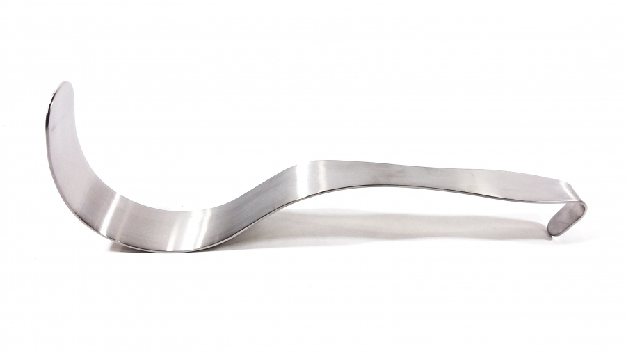 Diverse-Retractor-2